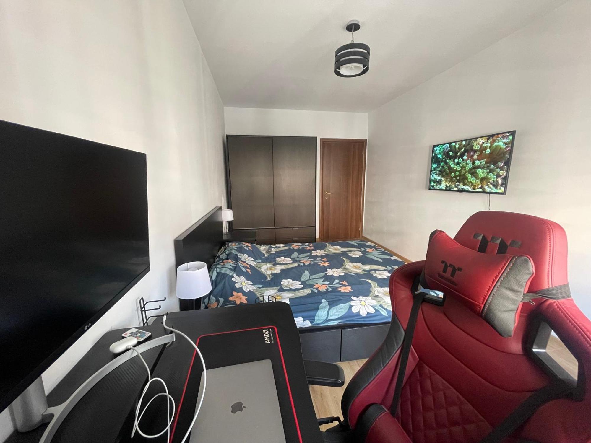 Cozy Apartment With Free Parking Κλουζ-Ναπόκα Εξωτερικό φωτογραφία